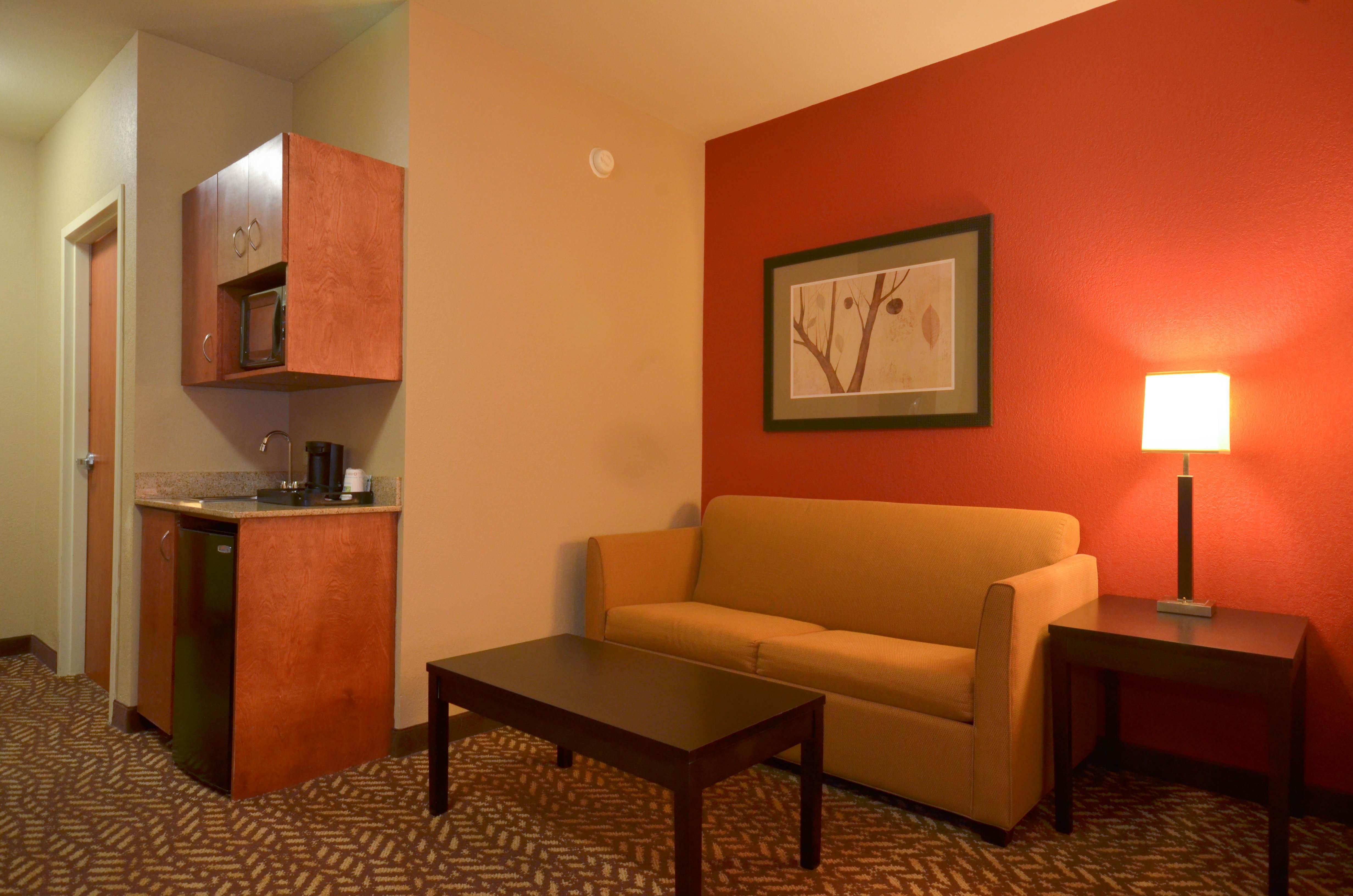 Holiday Inn Express & Suites Pine Bluff/Pines Mall By Ihg Esterno foto